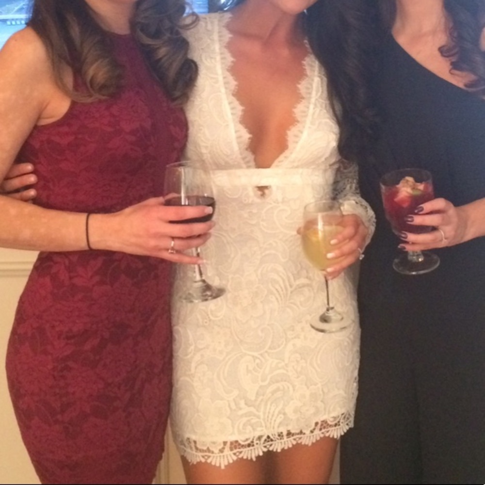 The Jetset Diaries ivory lace mini dress - Picture 2 of 4